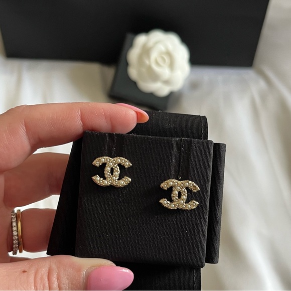 ** sold** Authentic Chanel earrings - Picture 6 of 6